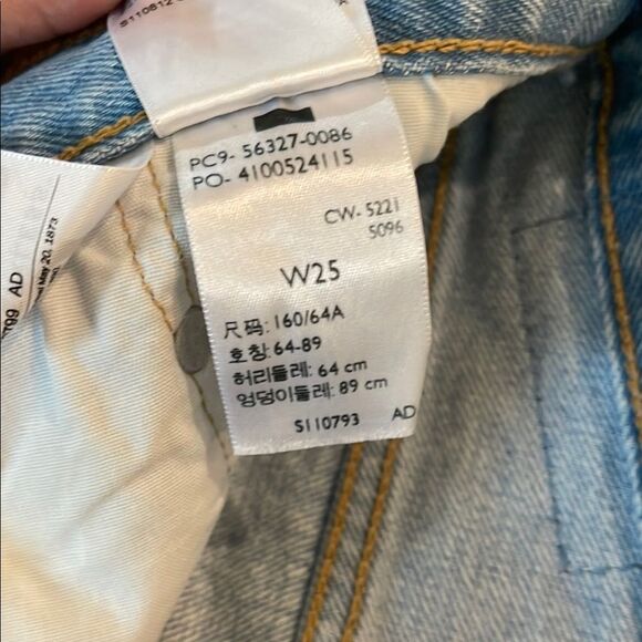 Levi's 501 Light Blue Distressed Jean Shorts - Picture 4 of 6